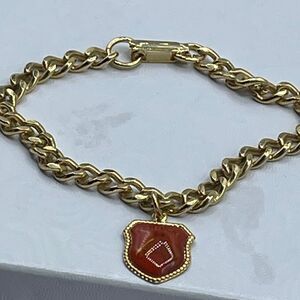 Vintage gold tone chain horse Kentucky charm bracelet